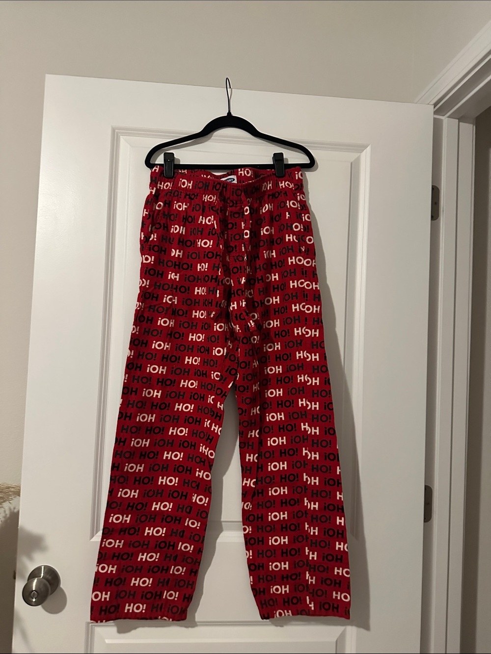 Old Navy Red Holiday Print Pajamas Pants